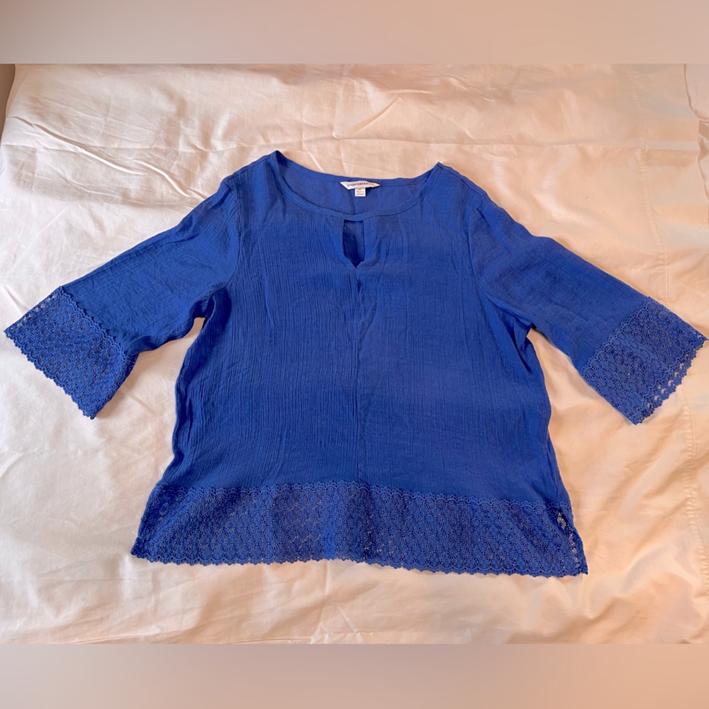 Counterparts periwinkle, cotton gauze blouse.